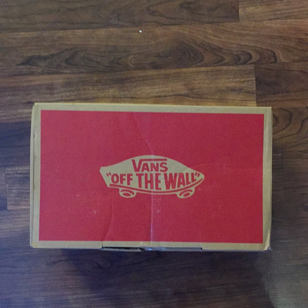 New Checkerboard Old Skool Pro Vans Men’s Size 9